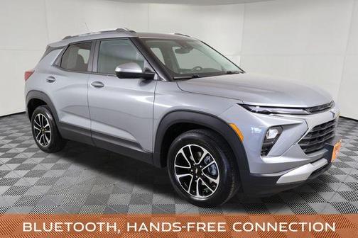 Sterling Gray Metallic 2025 Chevrolet Trailblazer LT