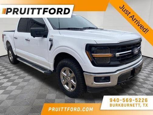 Oxford White 2024 Ford F-150 XLT