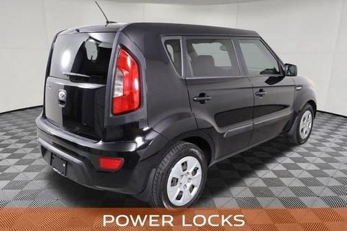 Shadow Pearl Metallic 2013 Kia Soul Base