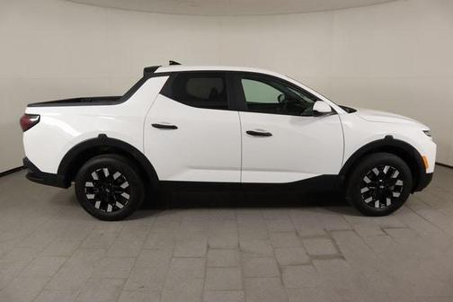 2025 Hyundai SANTA CRUZ SE