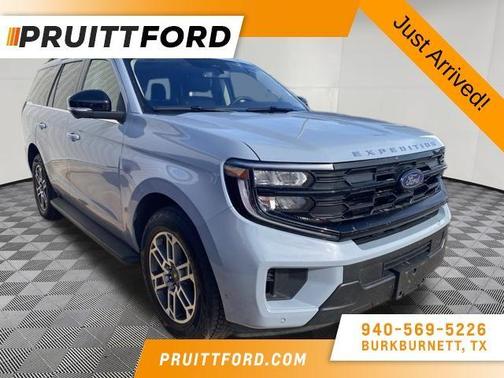 Glacier Gray Metallic 2025 Ford Expedition Active