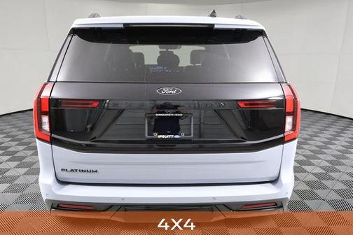 Glacier Gray Metallic 2025 Ford Expedition Platinum