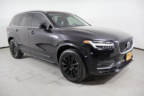 2021 Volvo XC90 T5 Momentum 7 Passenger