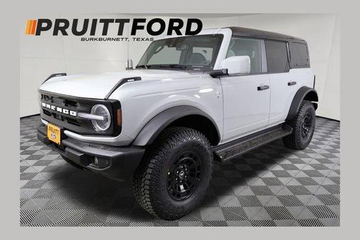 Gray 2026 Ford Bronco Outer Banks
