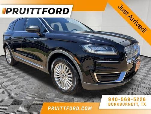 Infinite Black Metallic 2019 Lincoln Nautilus Standard