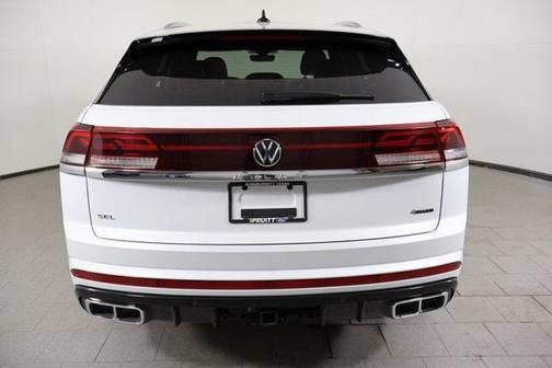 2024 Volkswagen Atlas Cross Sport 2.0T SEL R-Line