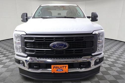 White 2026 Ford F-250
