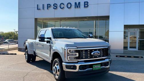 Avalanche 2026 Ford F-350 Lariat Super Duty
