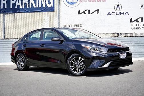 2023 Kia Forte LXS