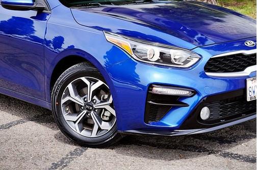 Deep Sea Blue 2021 Kia Forte LXS