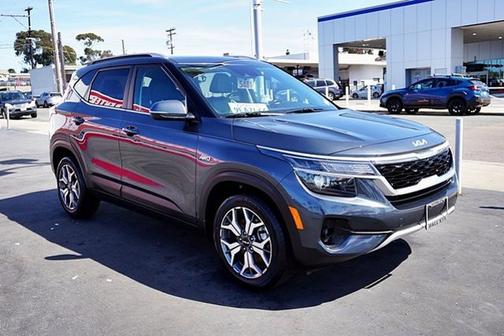 2023 Kia Seltos EX