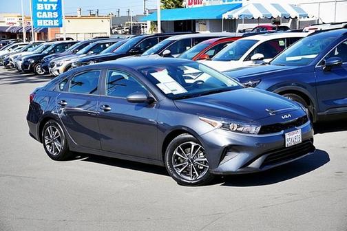 2023 Kia Forte LXS