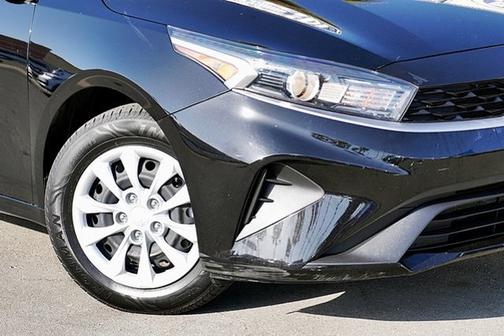 2023 Kia Forte LX