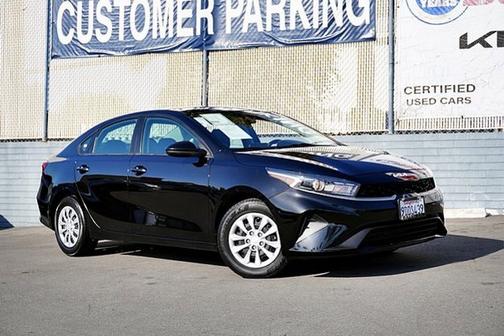 2023 Kia Forte LX