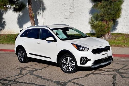 2022 Kia Niro LXS