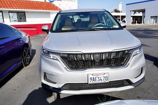 2022 Kia Carnival LXS