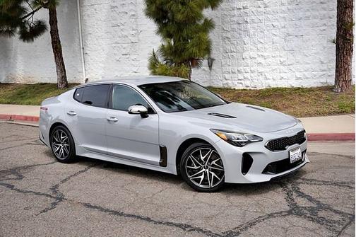 2022 Kia Stinger GT-Line