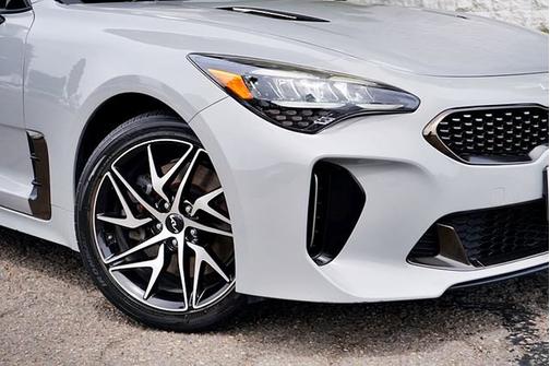 2022 Kia Stinger GT-Line