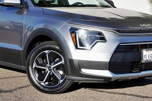2024 Kia Niro EX