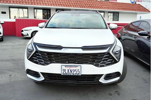 Glacial White Pearl 2024 Kia Sportage SX-Prestige