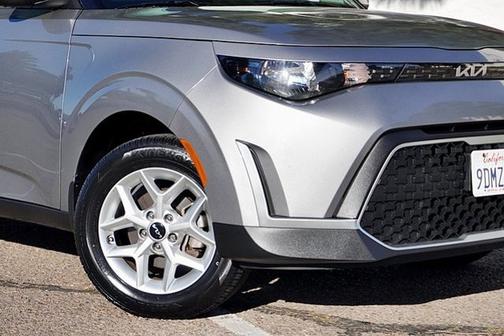 2023 Kia Soul S