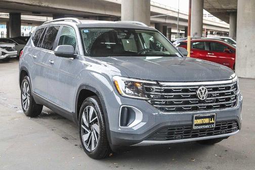 Pure Gray 2025 Volkswagen Atlas 2.0T SEL