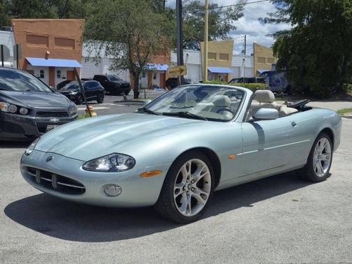 2003 Jaguar XK8