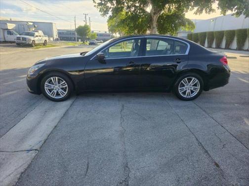 2013 INFINITI G37 Journey
