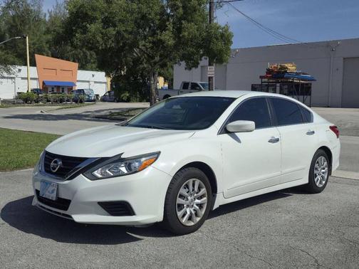 2017 Nissan Altima 2.5 SV
