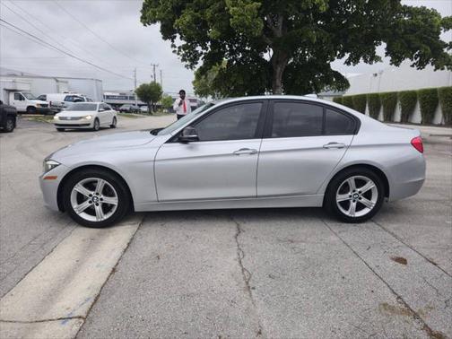 2013 BMW 328 328i 4dr Sedan