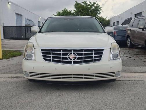 2008 Cadillac DTS Luxury II
