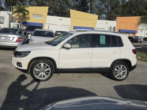 2014 Volkswagen Tiguan 4MOTION Auto SEL
