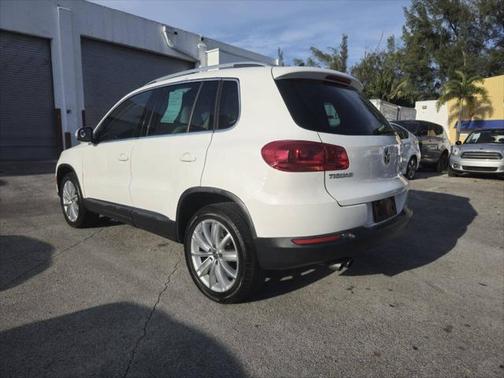 2014 Volkswagen Tiguan 4MOTION Auto SEL