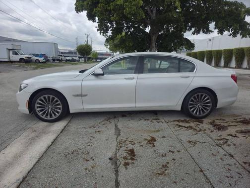 2012 BMW 750 Li