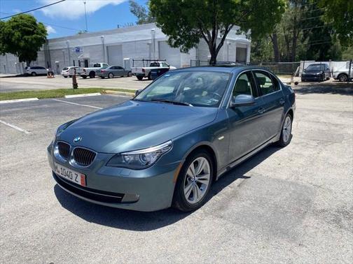 2010 BMW 528 528i 4dr Sedan