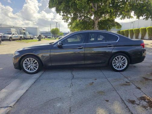 2015 BMW 528 528i 4dr Sedan
