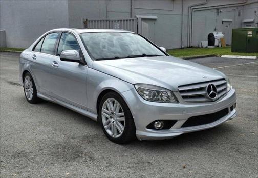 2009 Mercedes-Benz C-Class Luxury