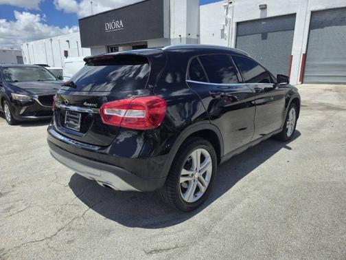 2016 Mercedes-Benz GLA-Class 4MATIC