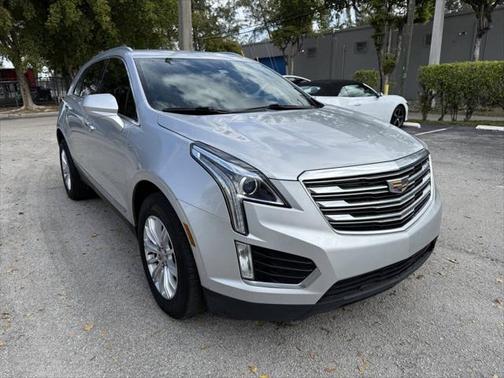 2017 Cadillac XT5 Base