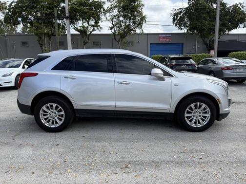 2017 Cadillac XT5 Base