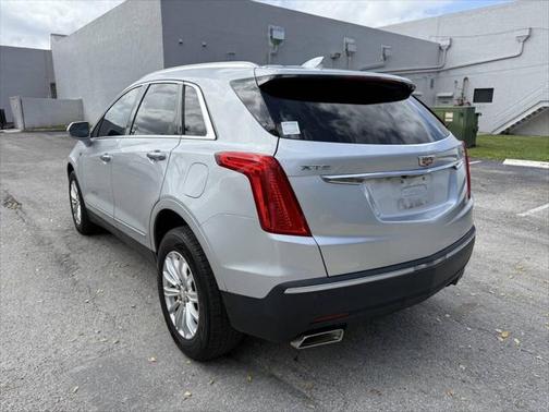2017 Cadillac XT5 Base