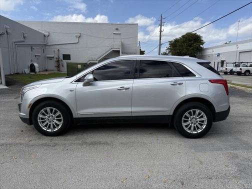 2017 Cadillac XT5 Base