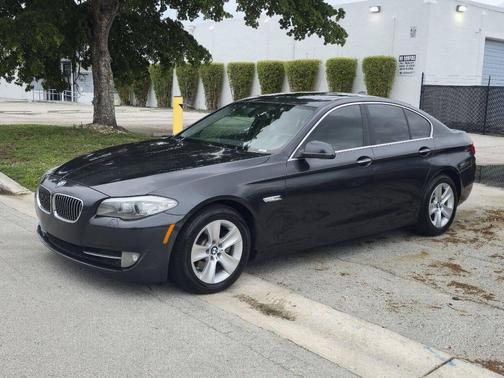 2011 BMW 528 528i 4dr Sedan