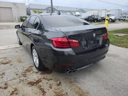2011 BMW 528 528i 4dr Sedan