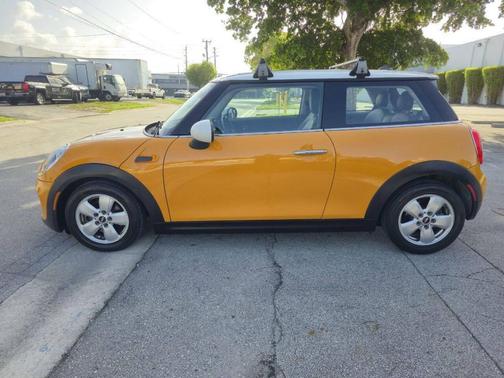 2015 MINI Hardtop Cooper