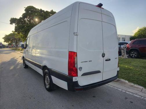 2019 Mercedes-Benz Sprinter 3500 High Roof