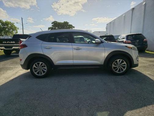 2016 Hyundai TUCSON Sport