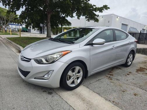 2013 Hyundai ELANTRA Limited