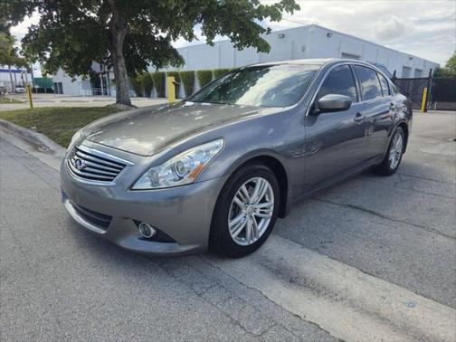 2012 INFINITI G25 Journey