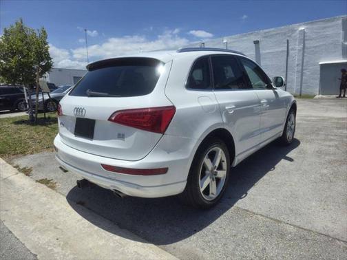 2010 Audi Q5 3.2 Premium quattro
